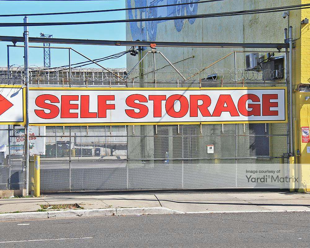 Father & Son Moving & Storage 190 Frelinghuysen Avenue, Newark RentCafe